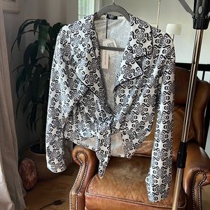 Tie front long sleeve top